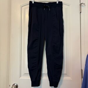 Lululemon Athletica Dance Studio Joggers Track Pants Women’s Size 8 Navy Blue
